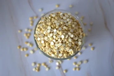 white-yellow-roasted-gram-dal-bowl-blur-background